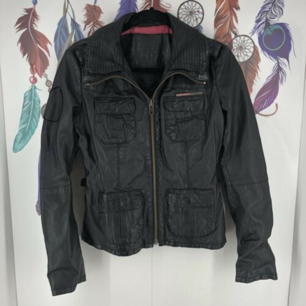 SUPERDRY 100% Leather Utility Black Jacket Pockets